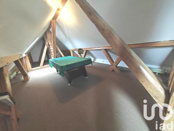 Triplex 6 pièces de 184 m² à Pontarlier (25300)