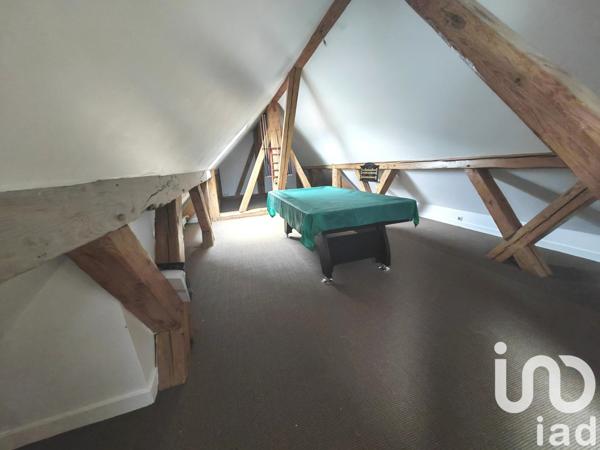 Triplex 6 pièces de 184 m² à Pontarlier (25300)