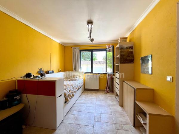 Villa à Aigues-Mortes – 167 m² habitables sur plus de 1 700 m² de terrain