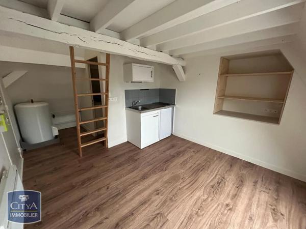 Appartement à louer 1 pièce 18.85m² Laval (53000)