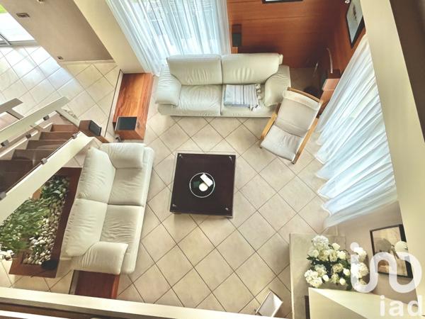 Maison d’architecte 7 pièces de 155 m² à Chartres-de-Bretagne (35131)