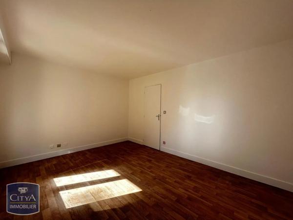 Appartement à louer 2 pièces 66.56m² Chartres (28000)