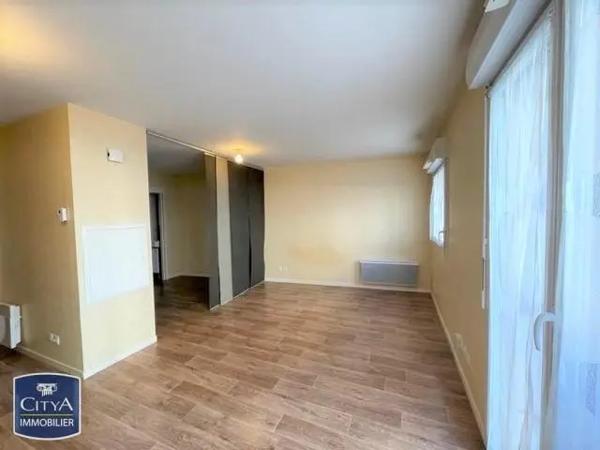 Appartement à louer 2 pièces 32.8m²