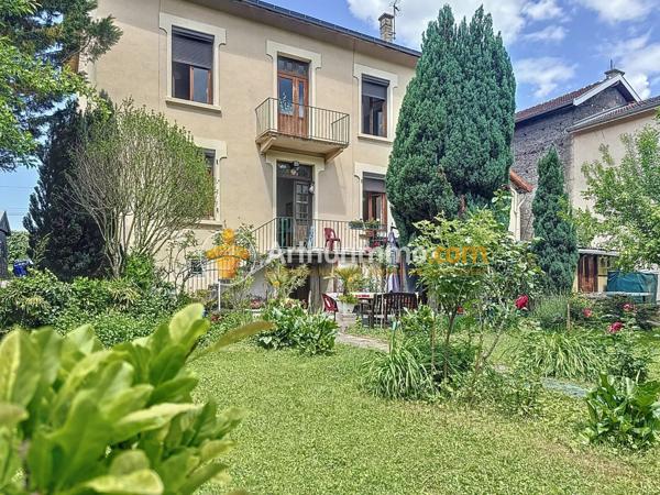 Vente Maison 7 pièces 186 m2 à Domarin