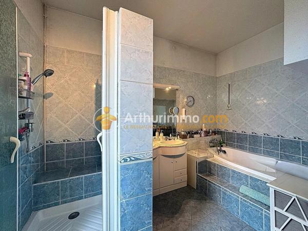 Vente Maison 7 pièces 186 m2 à Domarin