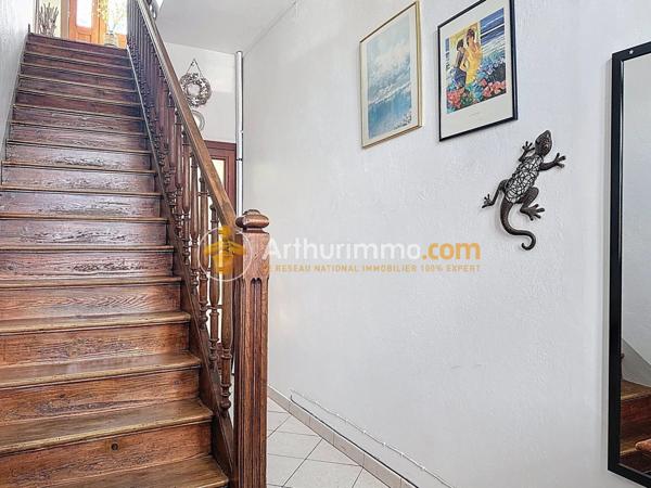 Vente Maison 7 pièces 186 m2 à Domarin