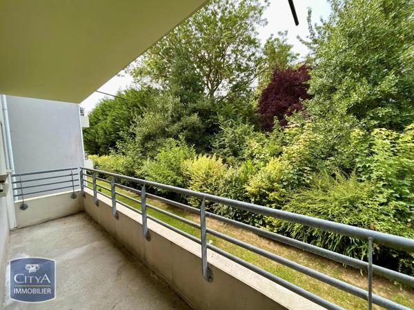 Appartement à louer 2 pièces 47.5m² Friville-Escarbotin (80130)