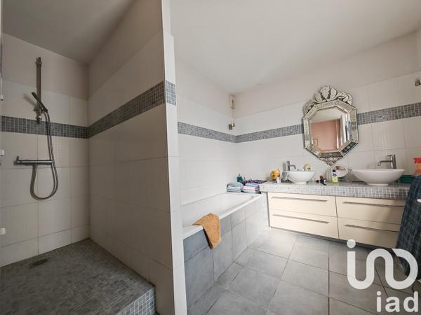 Maison à vendre 5 pièces 147 m² Le Bouscat