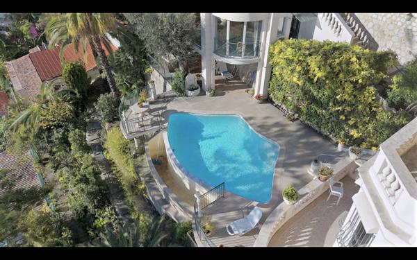 Villa Belle Epoque à la frontière Monegasque