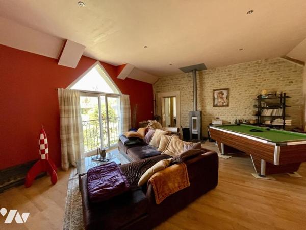 Maison avec dépendances