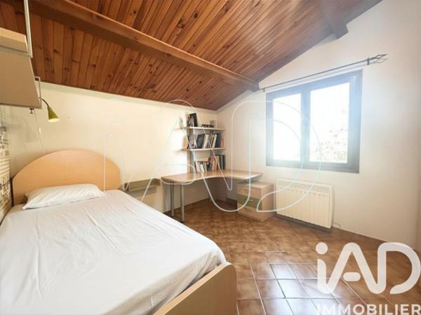 Maison à vendre 8 pièces 190,38 m² Lavérune