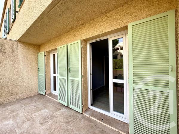 Appartement T3 à vendre  3 pièces - 55 m2 BANDOL - 83