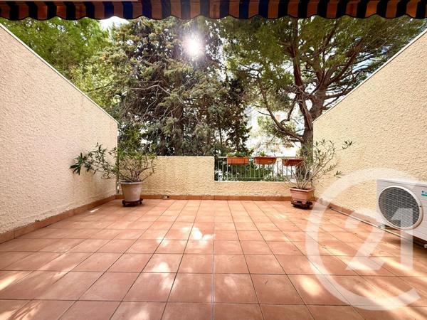 Appartement T3 à vendre  3 pièces - 55 m2 BANDOL - 83