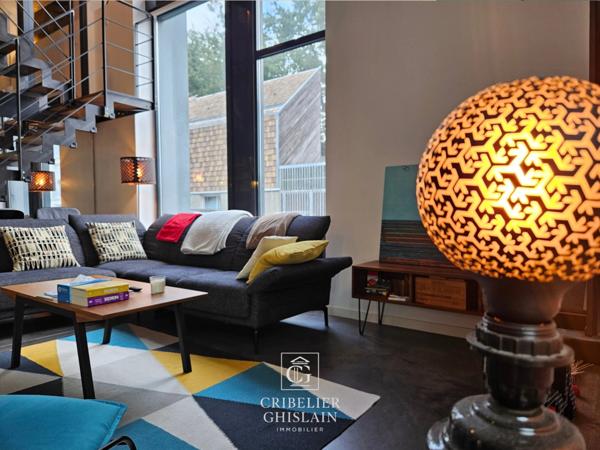 Appartement Loft à vendre 4 pièces ( 3 chambres ) NANTES (44) quartier Chalâtres.