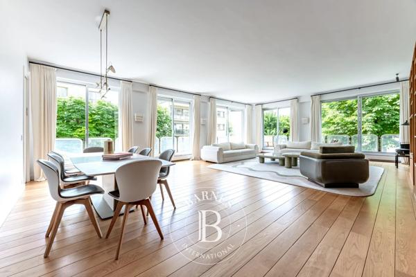 Neuilly-sur-Seine, Appartement 4 Chambres -  164 m² à vendre