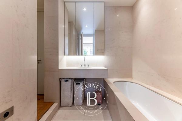 Neuilly-sur-Seine, Appartement 4 Chambres -  164 m² à vendre