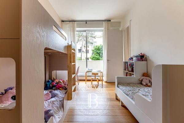 Neuilly-sur-Seine, Appartement 4 Chambres -  164 m² à vendre
