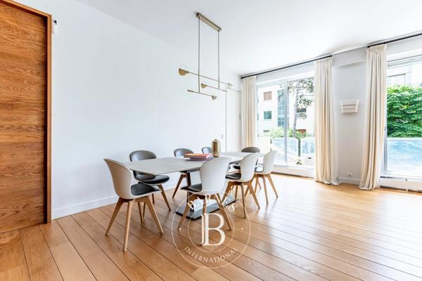 Neuilly-sur-Seine, Appartement 4 Chambres -  164 m² à vendre