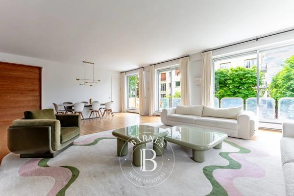 Neuilly-sur-Seine, Appartement 4 Chambres -  164 m² à vendre