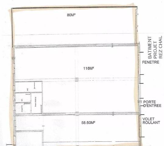 Location                                                      Local commercial
                        
                     3 pièces                      174 m2                     à Draguignan