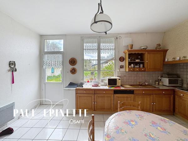 Maison bourgeoise 298m2 avec annexe et jardin clos paysagé