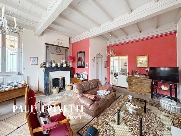 Maison bourgeoise 298m2 avec annexe et jardin clos paysagé