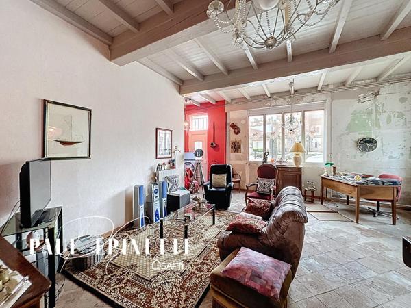 Maison bourgeoise 298m2 avec annexe et jardin clos paysagé