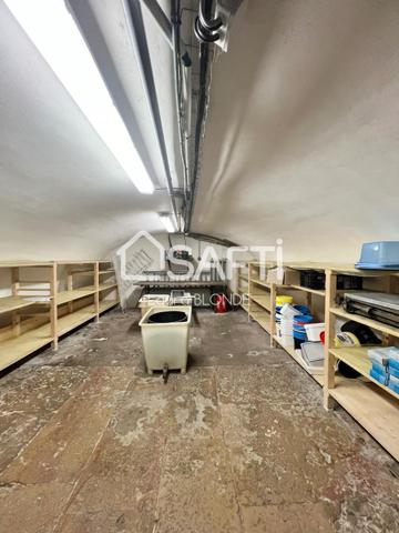 idéal investisseur ! Immeuble de 240 m2 avec local co et terrasse surplombant le centre ville de St-Amour