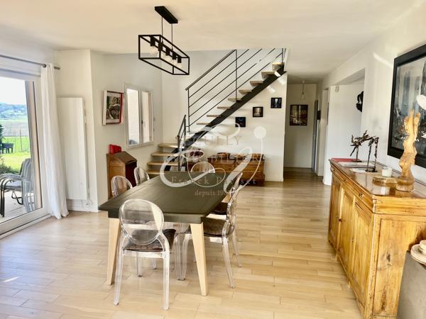 VENTE 69890 LA TOUR DE SALVAGNY MAISON 175 m2 carrez et 200 m2 utiles sur 1500 m2 DE TERRAIN, piscine