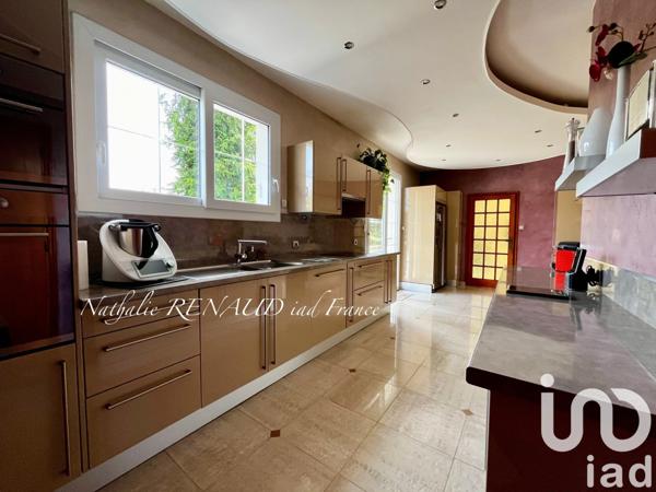 Maison à vendre 8 pièces 187 m² Challans