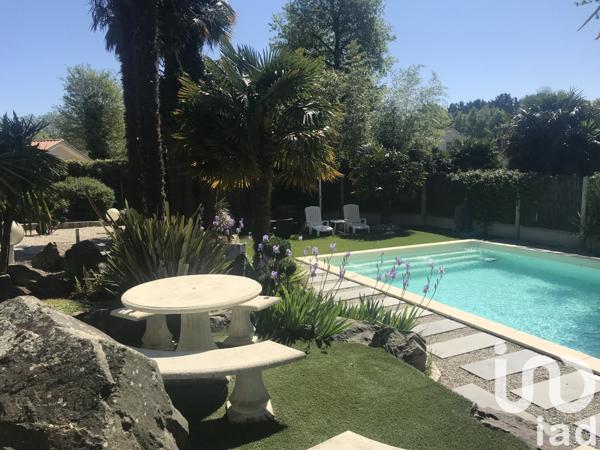 Maison à vendre 8 pièces 187 m² Challans