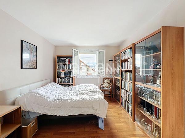 Maison avec jardin secteur Gare de Dreux, 2 chambres, proche écoles, commodités