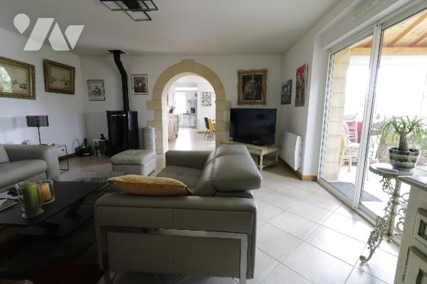 A VENDRE - SAINT ANDRE D'ALLAS - Maison de 171 m² sur parcelle de 26 705 m²