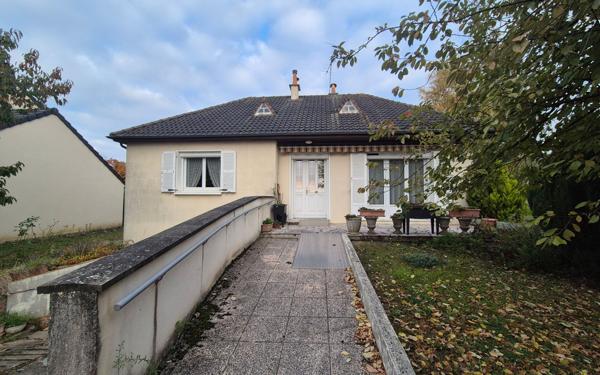 Maison à vendre    3 pièces • 101 m2 Ormes