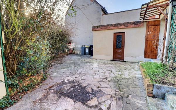 Maison à vendre    3 pièces •  Le Mée-sur-Seine