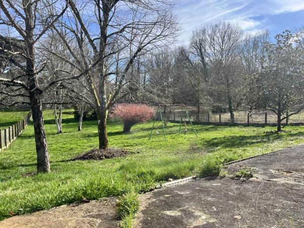 Maison à vendre |  Mussidan |  6 pièces | 113 m²