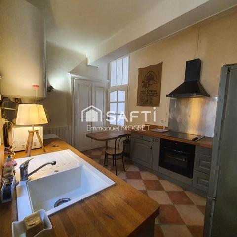 Superbe T2 de 33 m² dans centre historique, au calme