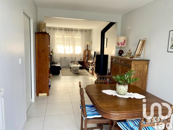 House for sale 4 rooms 69 m² Belloy-en-France
