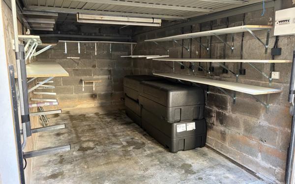 Stationnement à vendre    12,25 m2 Nice