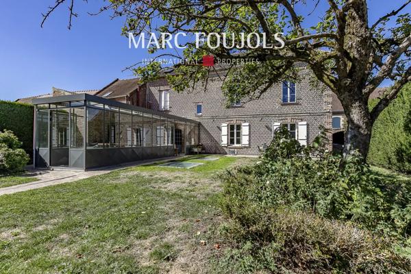 Propriété de campagne rénovée avec piscine