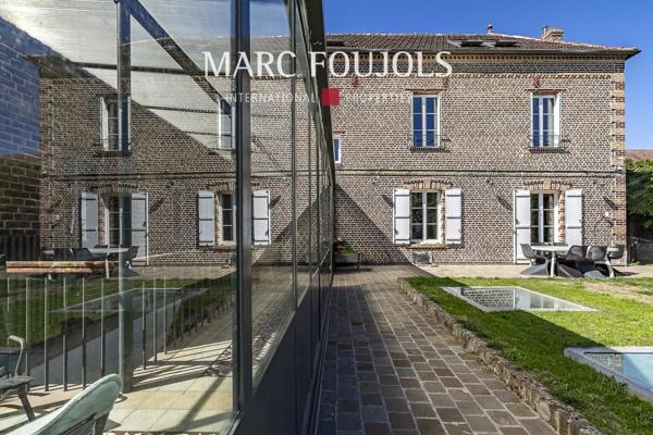 Propriété de campagne rénovée avec piscine