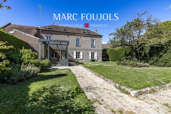 Propriété de campagne rénovée avec piscine
