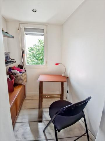 SURESNES 8' Tram - maison familiale de charme spacieuse plein sud offrant 4 chambres