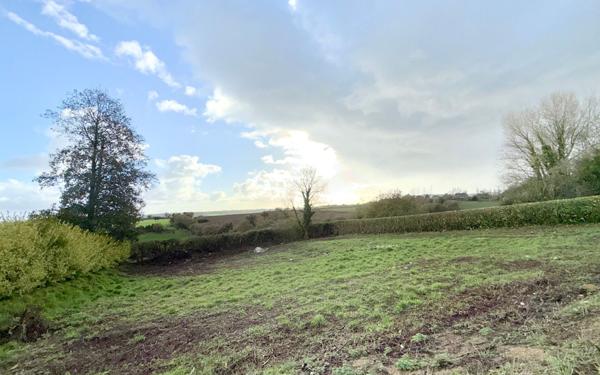 Terrain à vendre    Plouider