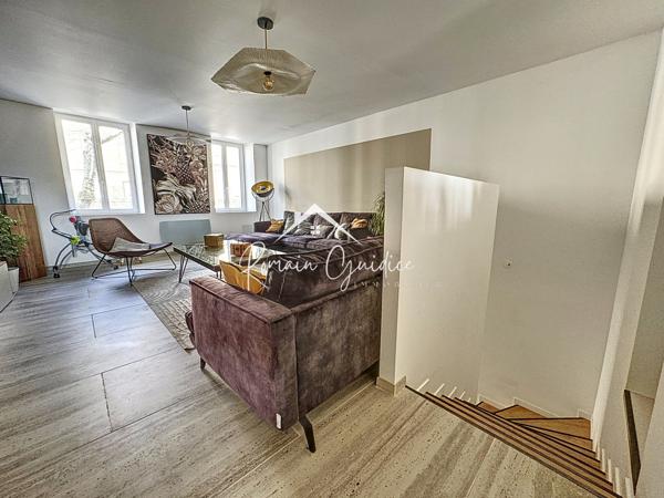 Millau (12100) APPARTEMENT F4 100 M² 1ER ÉTAGE / TERRASSE / POSSIBLITÉ GARAGE