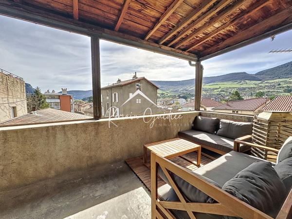 Millau (12100) APPARTEMENT F4 100 M² 1ER ÉTAGE / TERRASSE / POSSIBLITÉ GARAGE