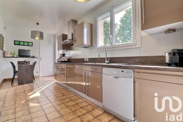 Maison à vendre 7 pièces 144 m² Le Plessis-Trévise