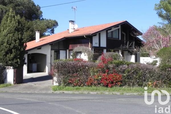 Maison à vendre 5 pièces 131 m² Saint-Vincent-de-Tyrosse