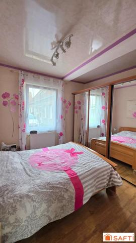 Longère individuelle T4 de PLAIN PIED avec combles aménageables, jardin et garage.