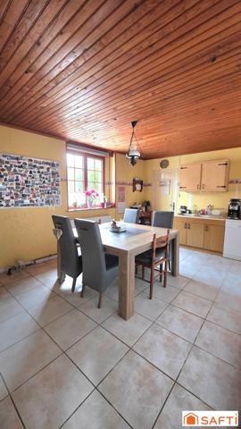 Longère individuelle T4 de PLAIN PIED avec combles aménageables, jardin et garage.